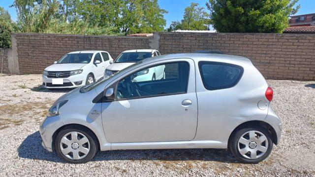 TOYOTA Aygo SI NEOPATENTATI GPL OPZIONALE