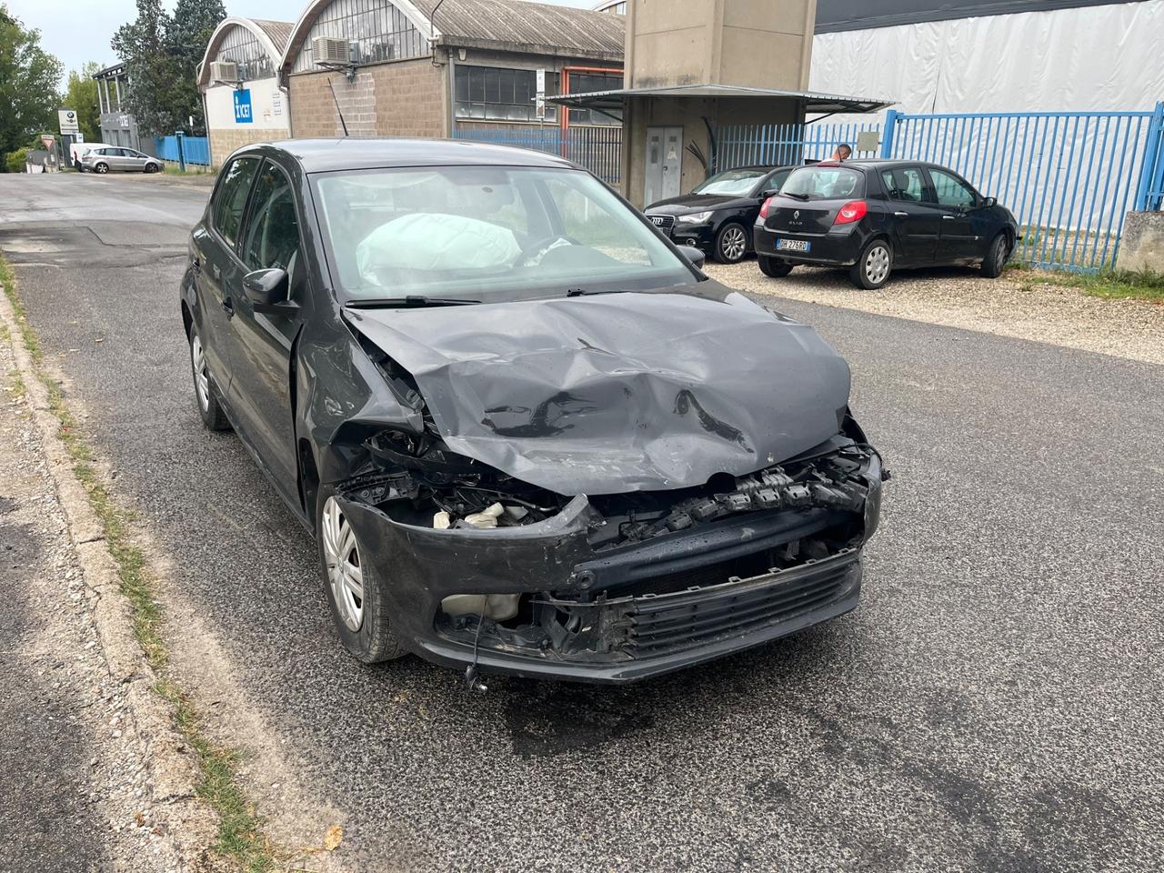 Volkswagen Polo 1.0 MPI 5p. Trendline INCIDENTATA
