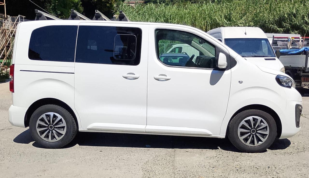 Peugeot Traveller HDI 120CV 9 POSTI 2020