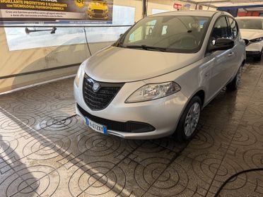Lancia Ypsilon 1.2 69 CV 5 porte Gold