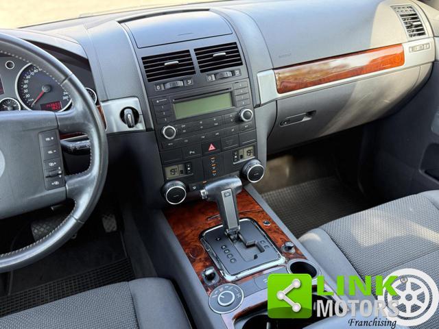 VOLKSWAGEN Touareg automatica 4x4