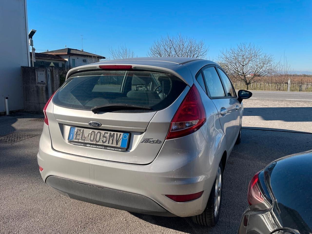 Ford Fiesta 1.2 Neopatentati