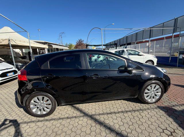 KIA Rio Rio III 2012 5p 1.1 crdi EX