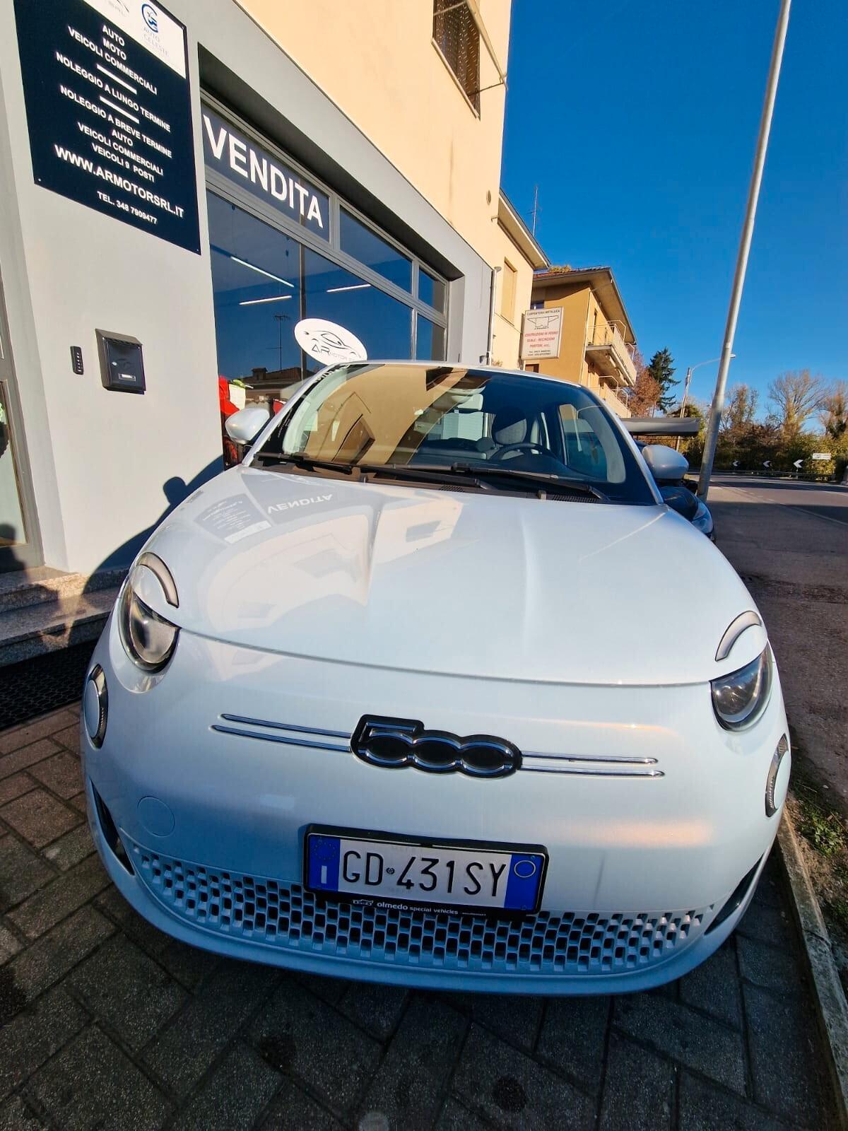 Fiat 500e 42 KWh ICON