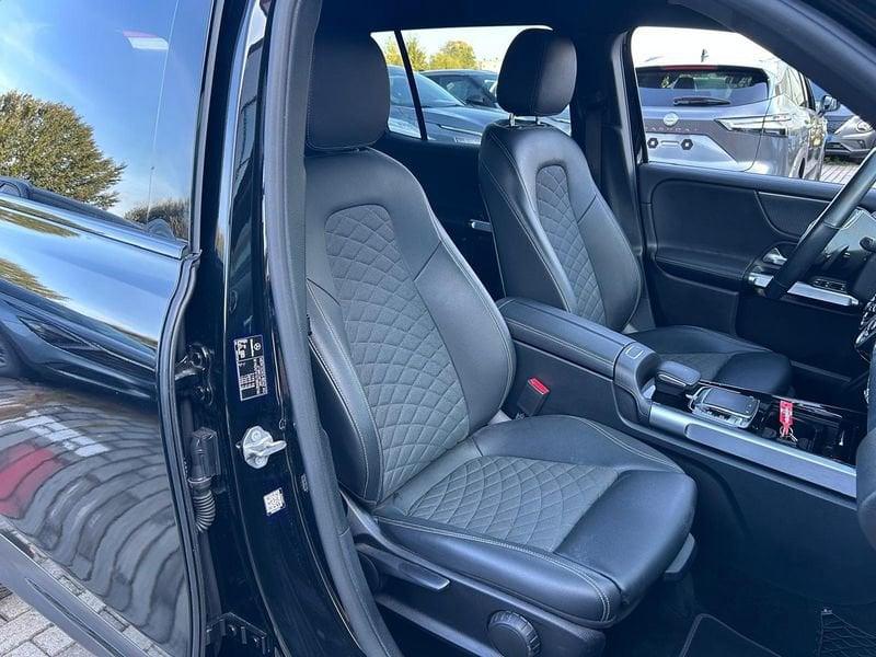 Mercedes-Benz GLB - X247 2019 180 D Sport 8G-DCT