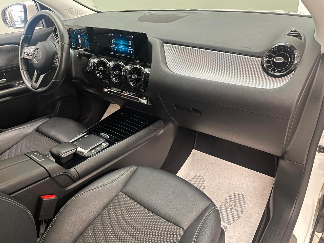 Mercedes-Benz GLA 180, 07/2023 2023 d Sport auto