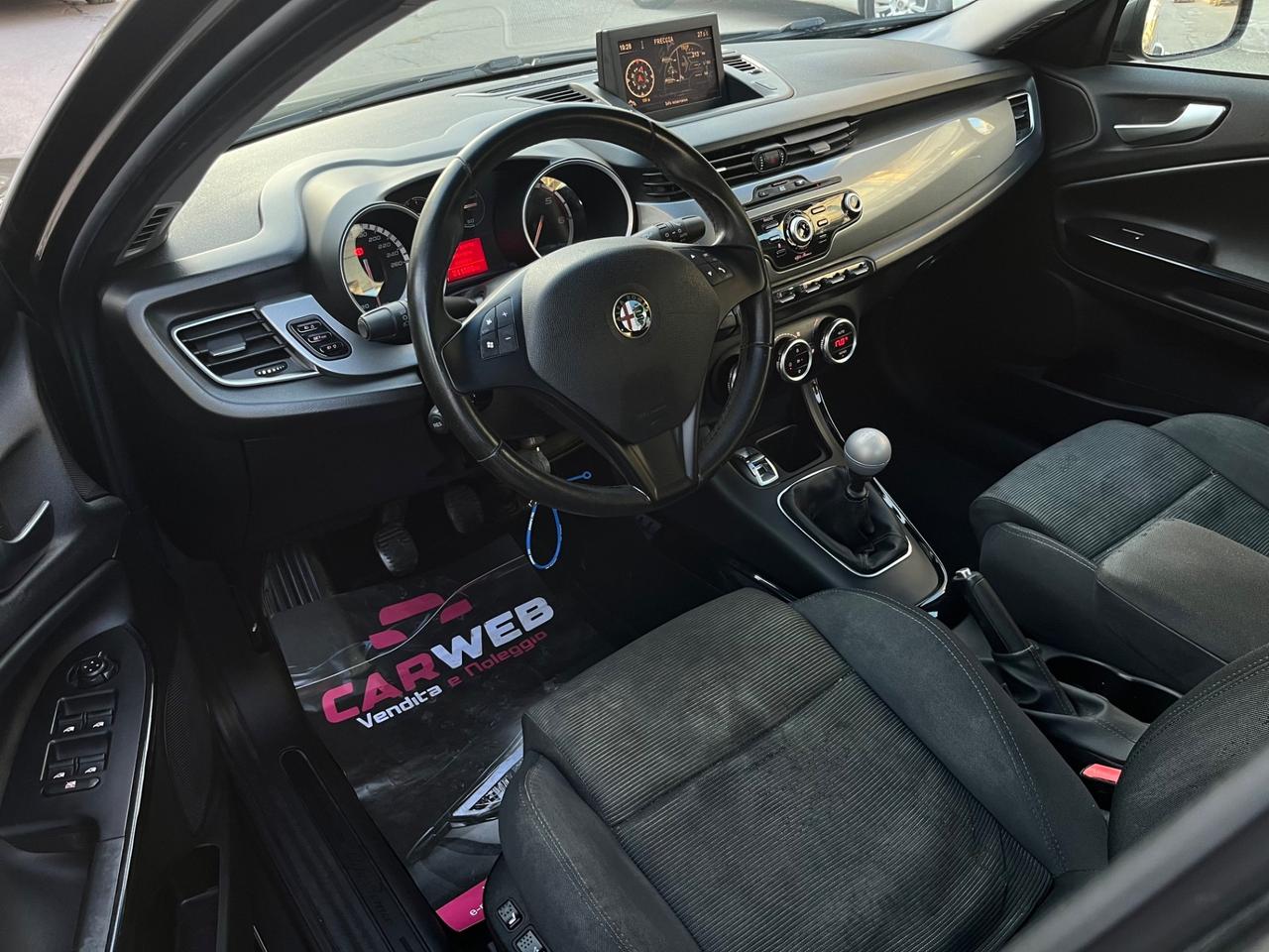 ALFA ROMEO Giulietta 1.6 JTDM2 DISTINCTIVE NAVY 2012