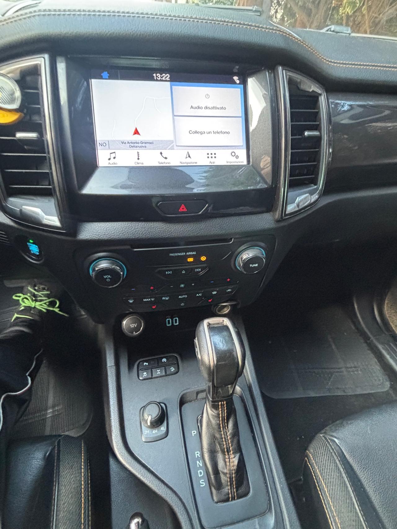 Ford Ranger 2.0 TDCi DC Wildtrak 5 posti (MOTORE NUOVO)