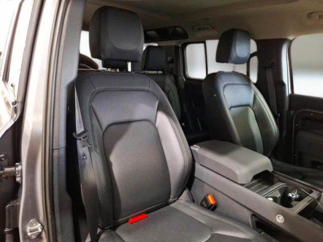 LAND ROVER Defender 110 3.0D I6 250 CV AWD Auto SE