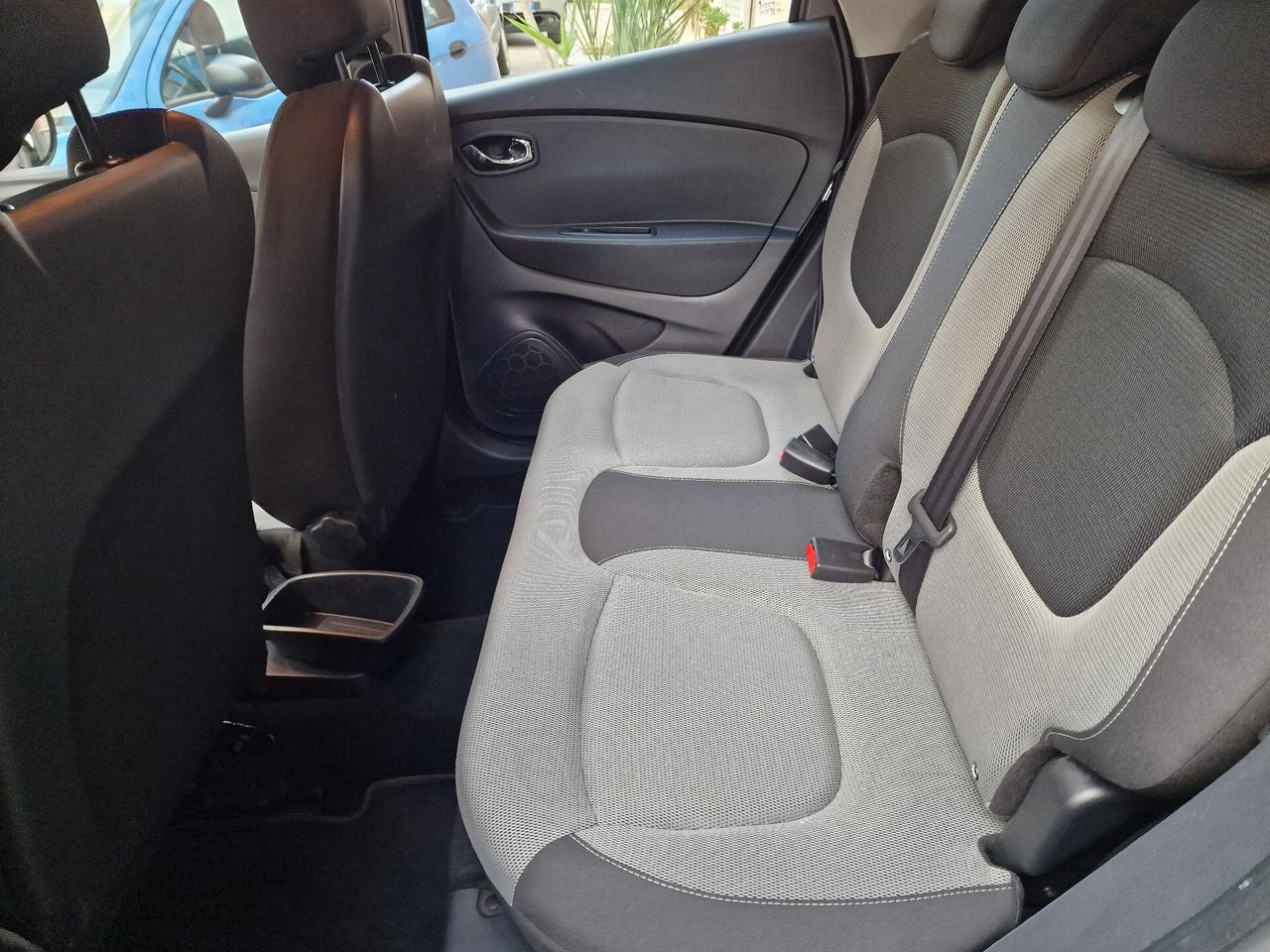 Renault Captur dCi 1.5 diesel 90 CV