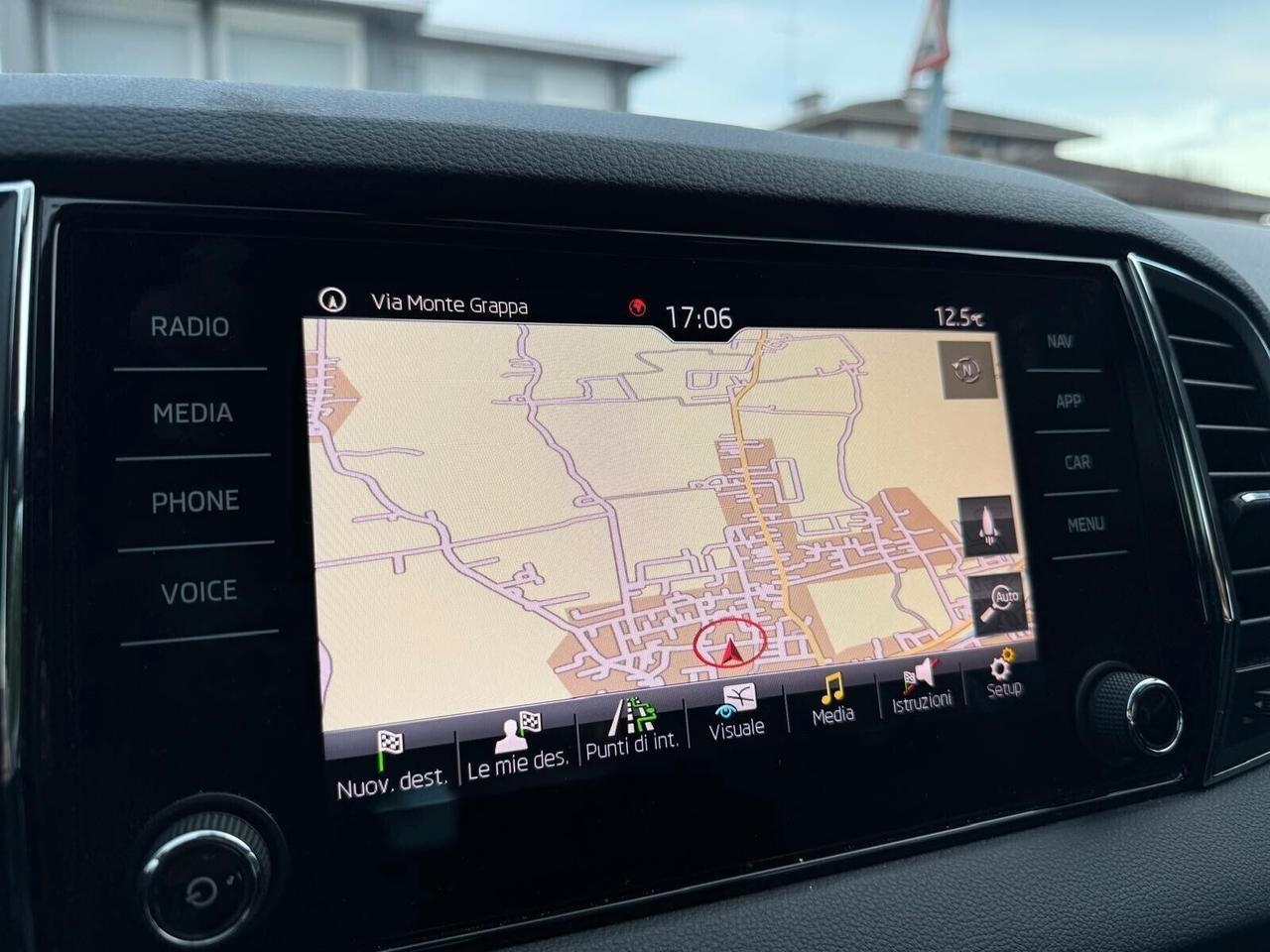 Skoda Karoq 1.6 TDI SCR DSG SportLine