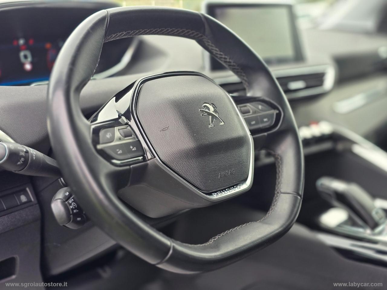 PEUGEOT 5008 BlueHDi 130 S&S EAT8 Allure