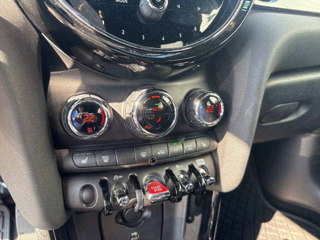 Mini Cooper 1.5 TwinPower Turbo Cooper
