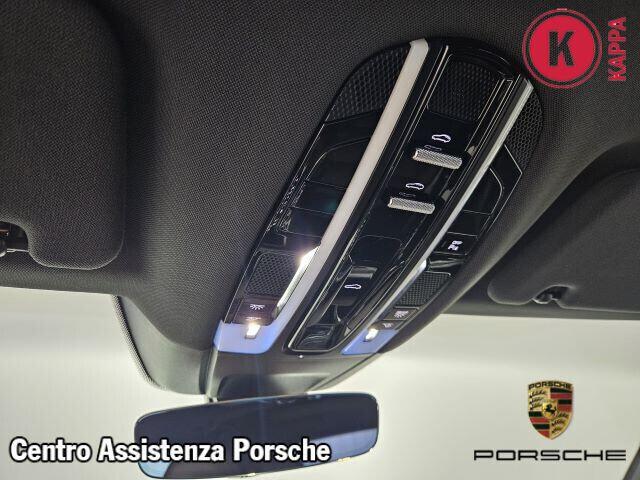Porsche Panamera 3.0 4 Sport Turismo