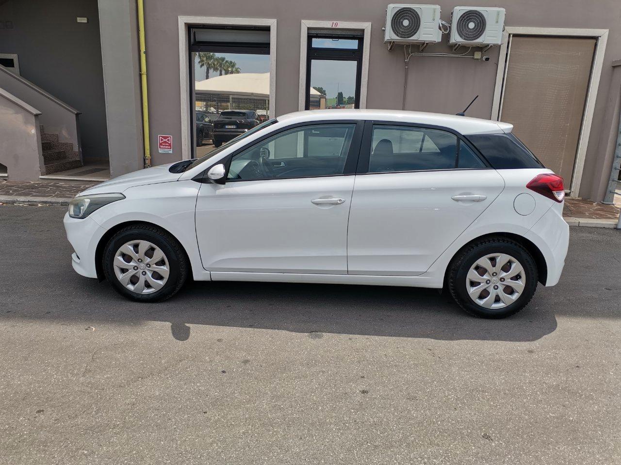 Hyundai i20 5 Porte i20 5p 1.2 Classic 84cv