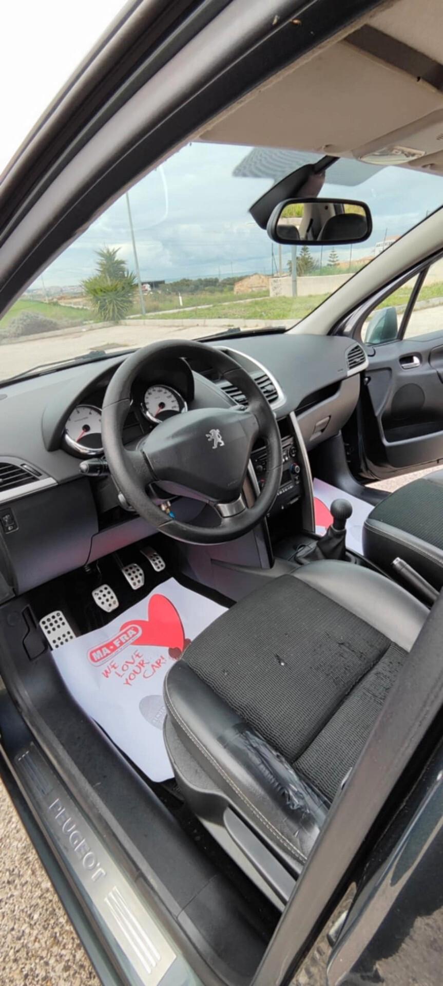 Peugeot 207 1.6 8V HDi 93CV 5p. Allure