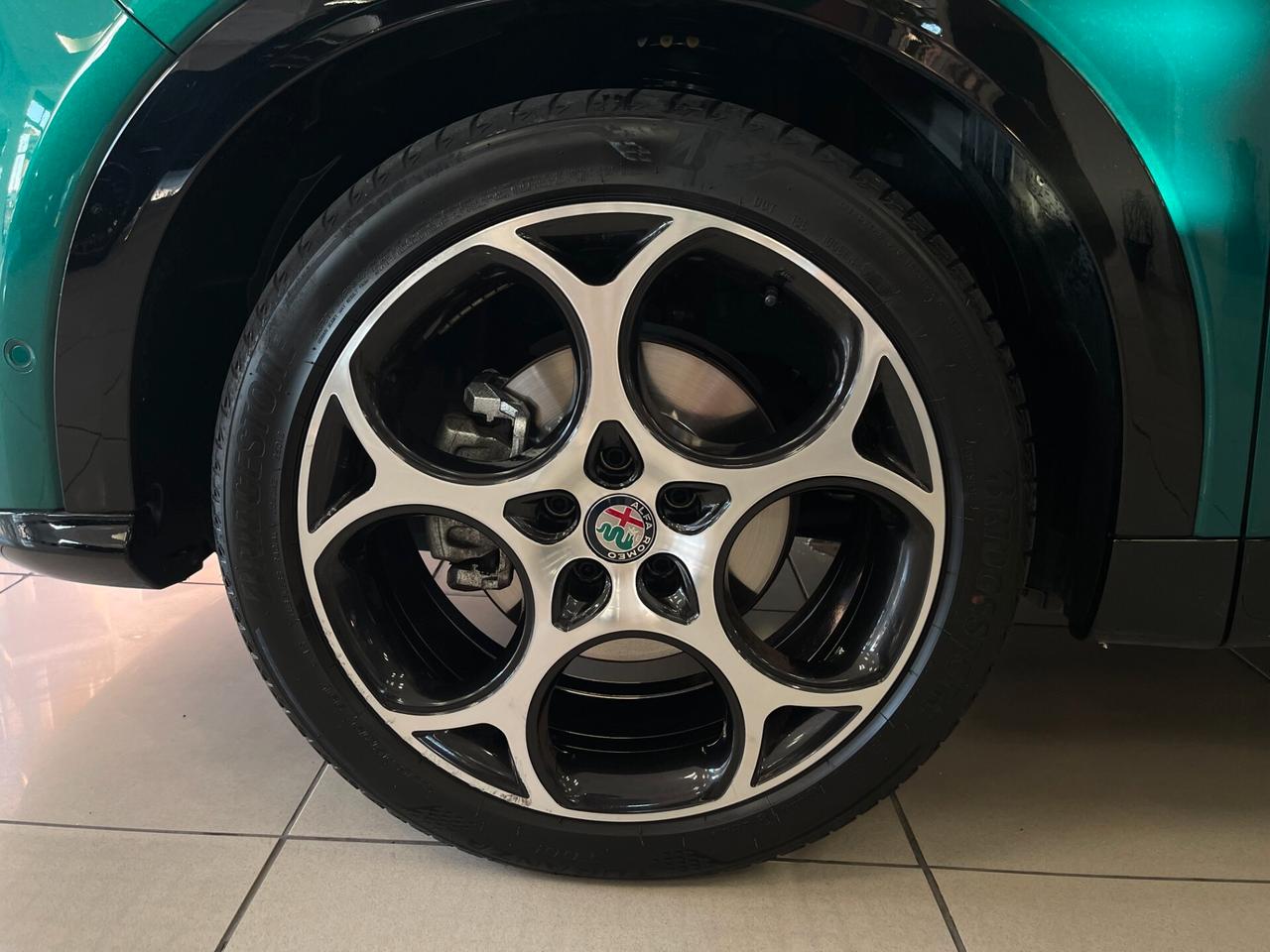 Alfa Romeo Tonale 1.6 130cv TCT6 Tributo Italiano