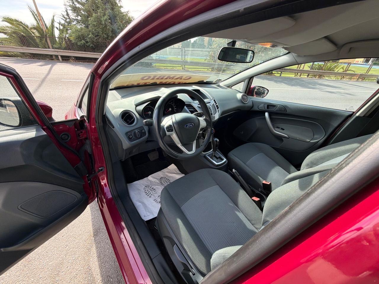 Ford Fiesta 1.4 96CV aut. 5 porte Titanium