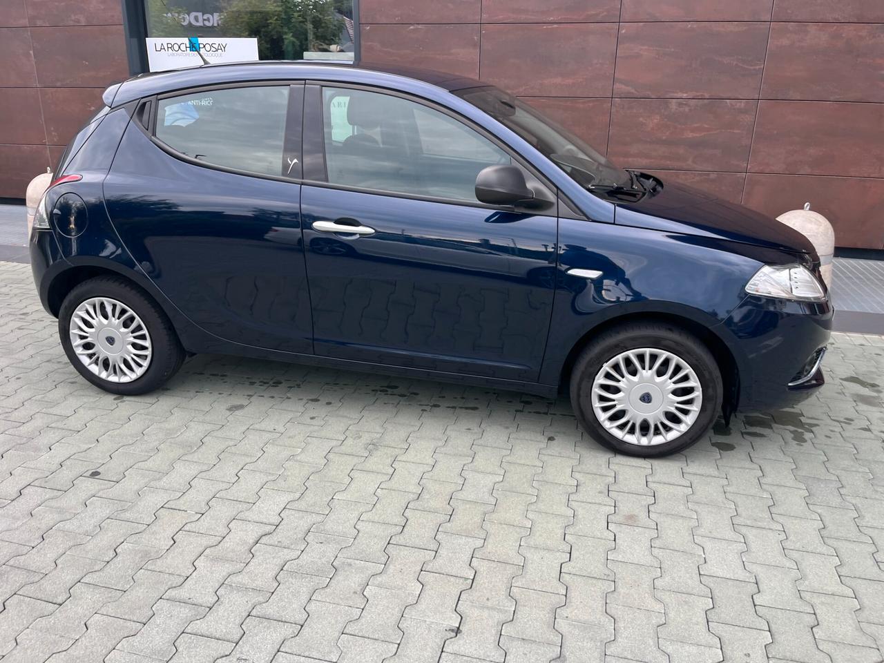 Lancia Ypsilon 1.2 69 cv Silver solo 30.000 km