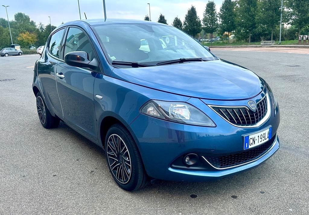 Lancia Ypsilon 1.2 69 CV 5 porte GPL Gold