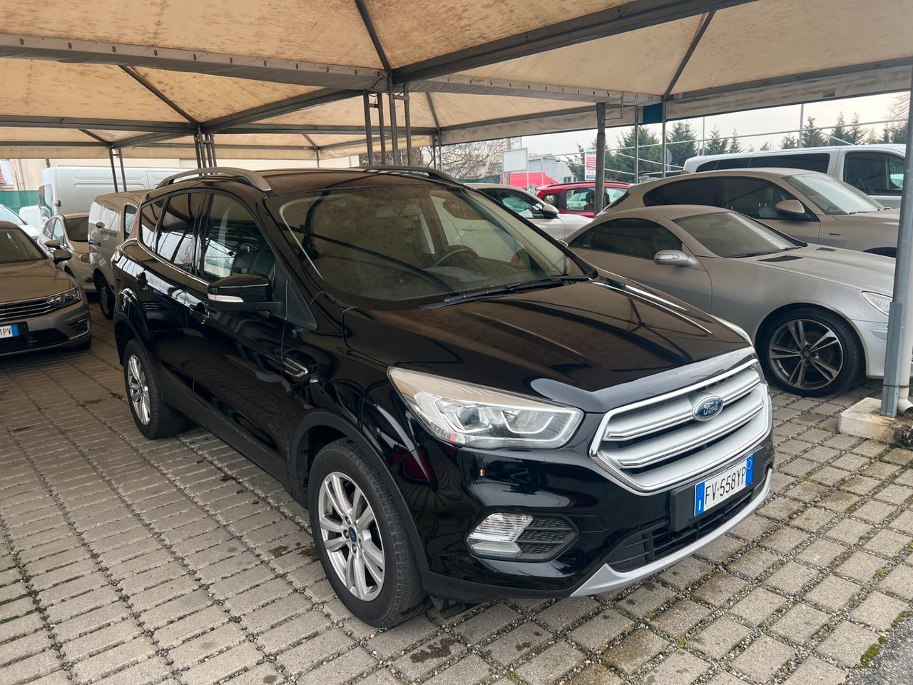 Ford Kuga 1.5 TDCI 120 CV S&S 2WD Business