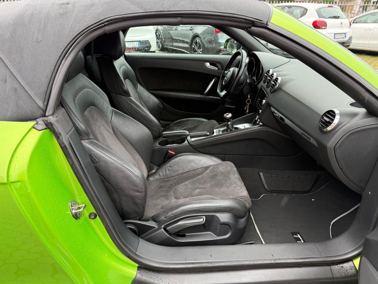 Audi TTS Roadster 2.0 272 CV TFSI quattro S tronic