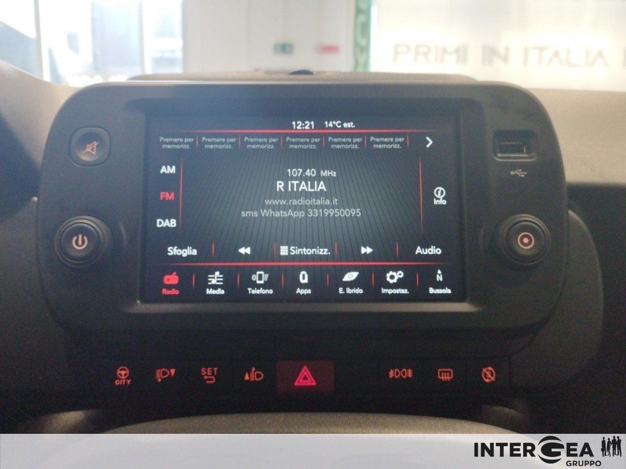 FIAT Panda 1.0 firefly hybrid City Cross s