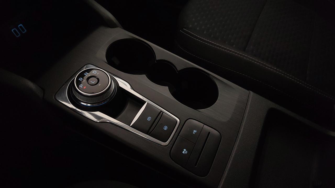 FORD Kuga III 2020 - Kuga 2.5 phev Connect 2wd 225cv e-shifter