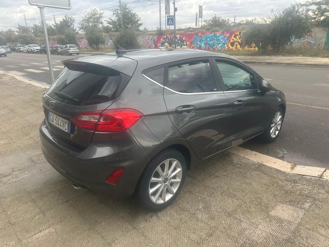 Ford Fiesta 1.5 EcoBlue 5 porte Vignale