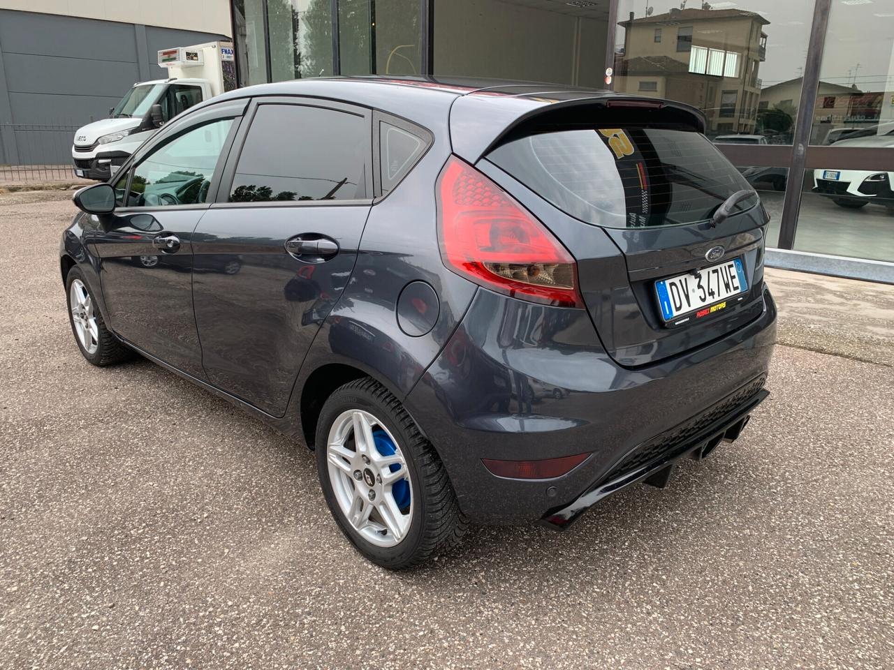Ford Fiesta 1.4 TDCi 5p. X NEOPATENTATI