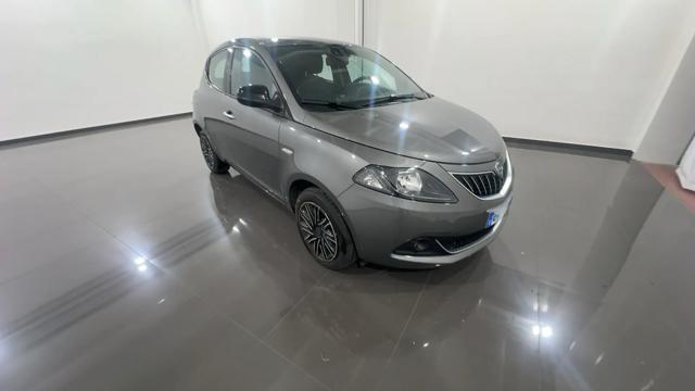 LANCIA Ypsilon 1.0 FireFly S&S Hybrid Gold - VARI COLORI!