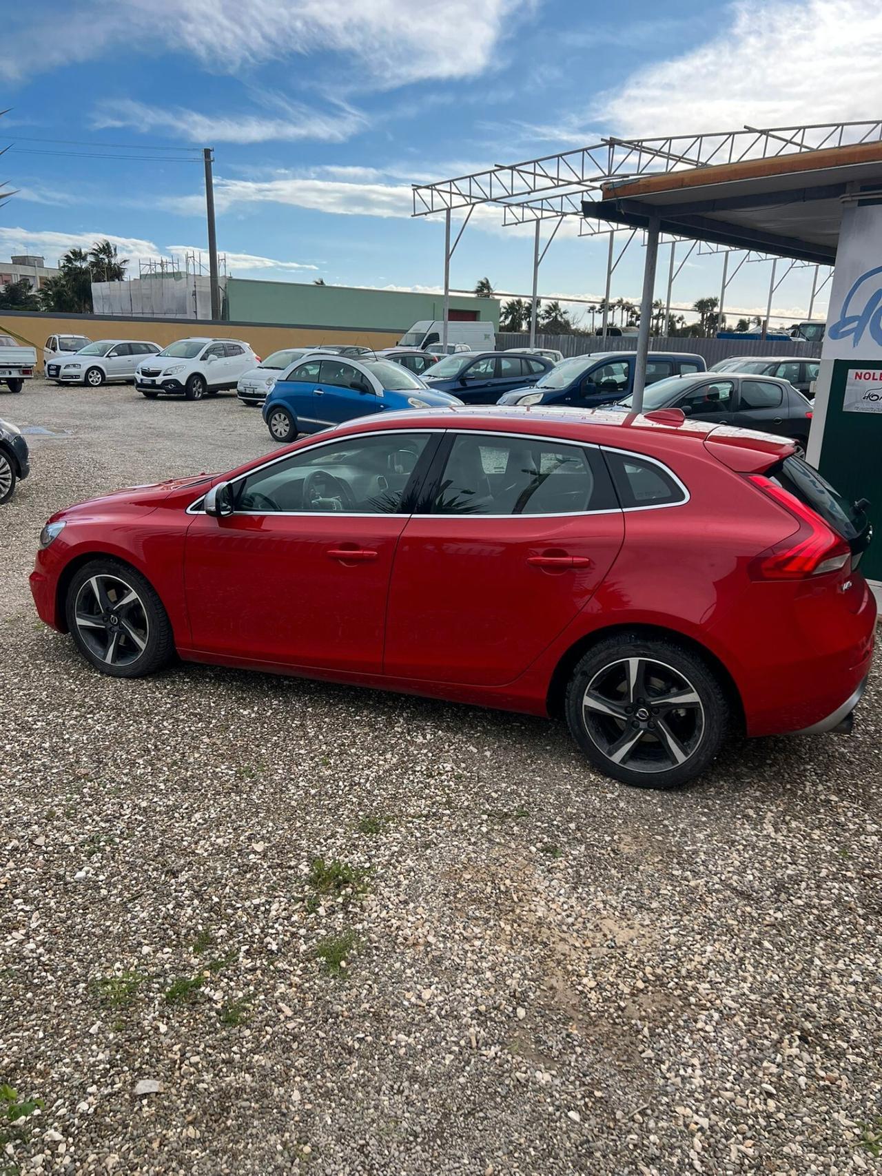 Volvo V40 D2 Geartronic R-design Kinetic