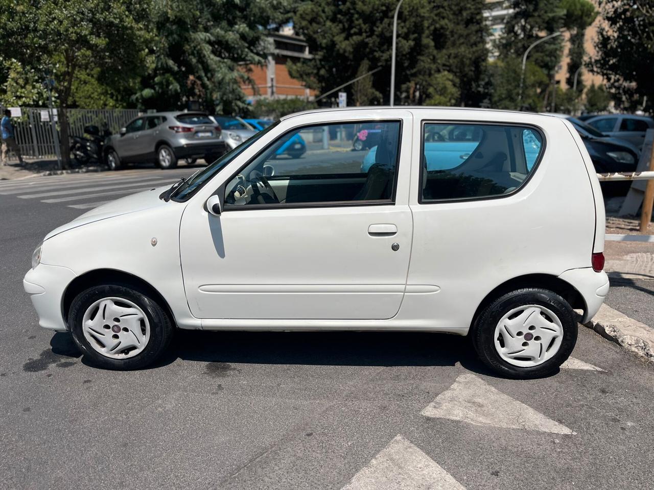 Fiat 600 1.1 Active NEOPATENTATI