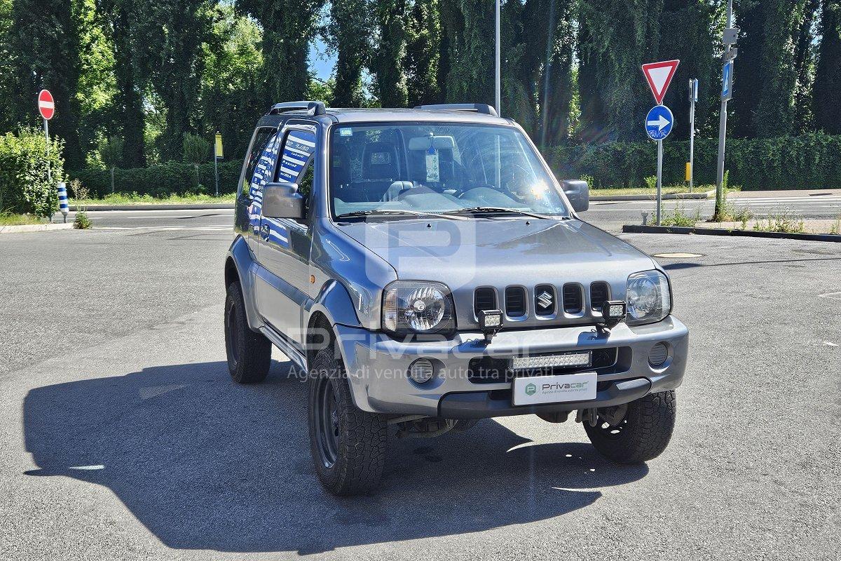 SUZUKI Jimny 1.3i 16V cat 4WD JLX