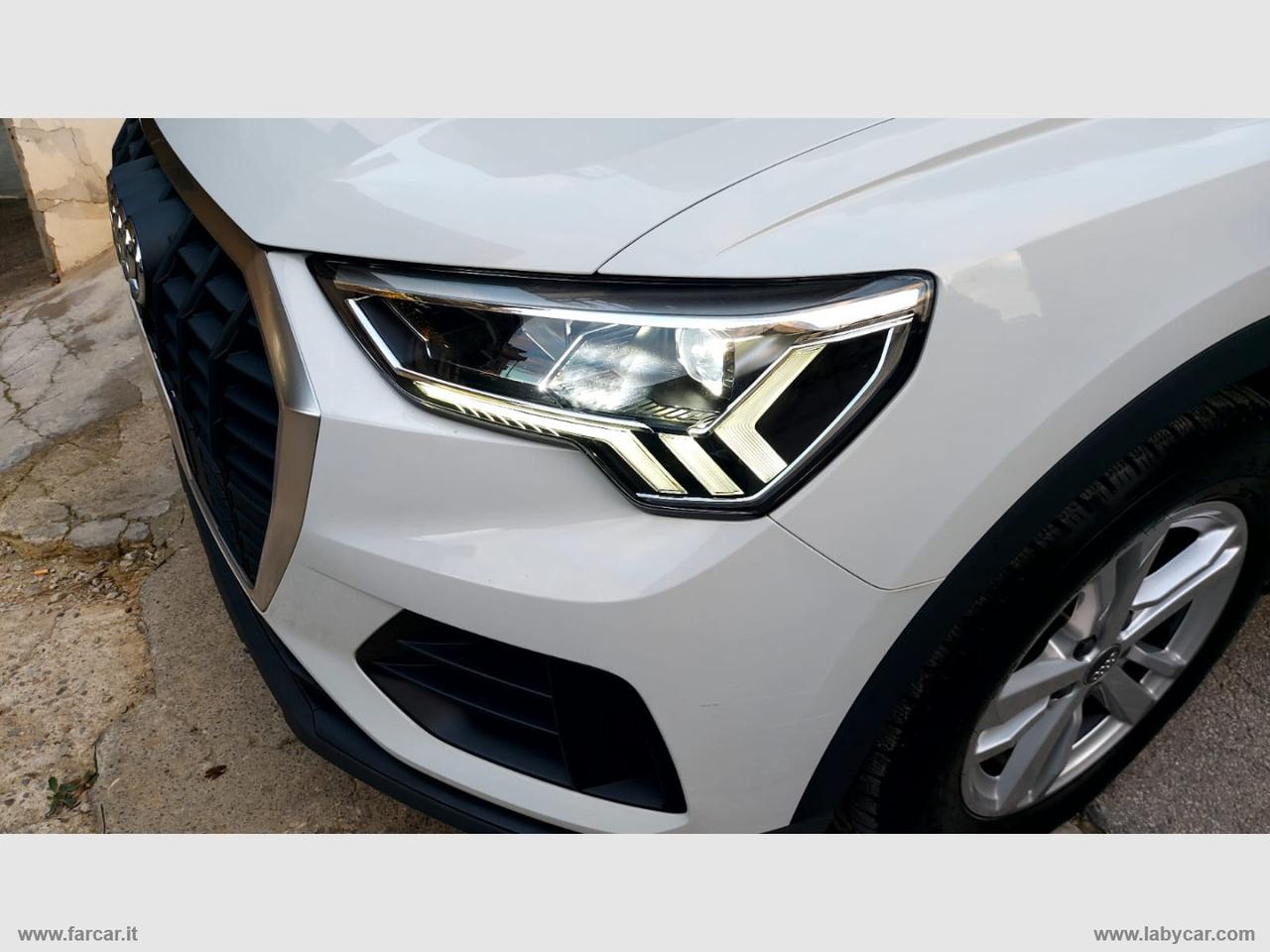 AUDI Q3 35 TDI S tronic Business