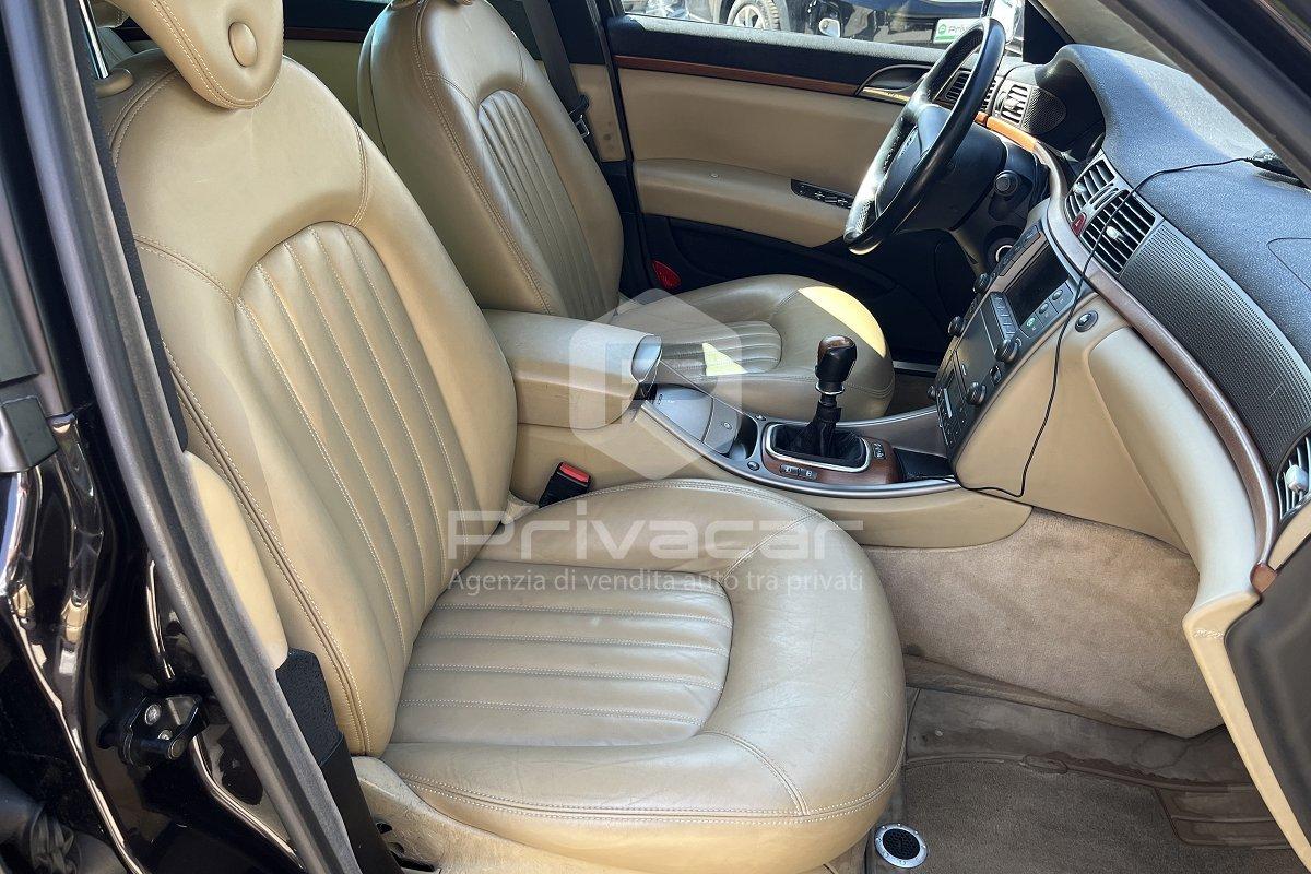 LANCIA Thesis 2.4 JTD Emblema
