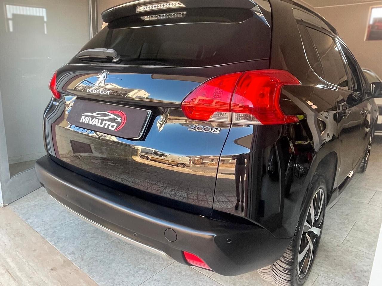 Peugeot 2008 BlueHDi 120 S&S Black Matt
