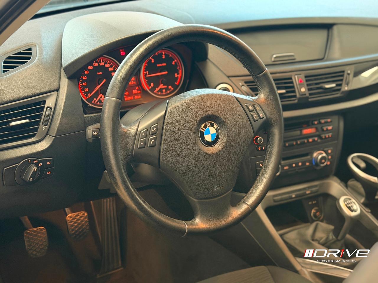 BMW X1 (E84) X1 sDrive18d Futura