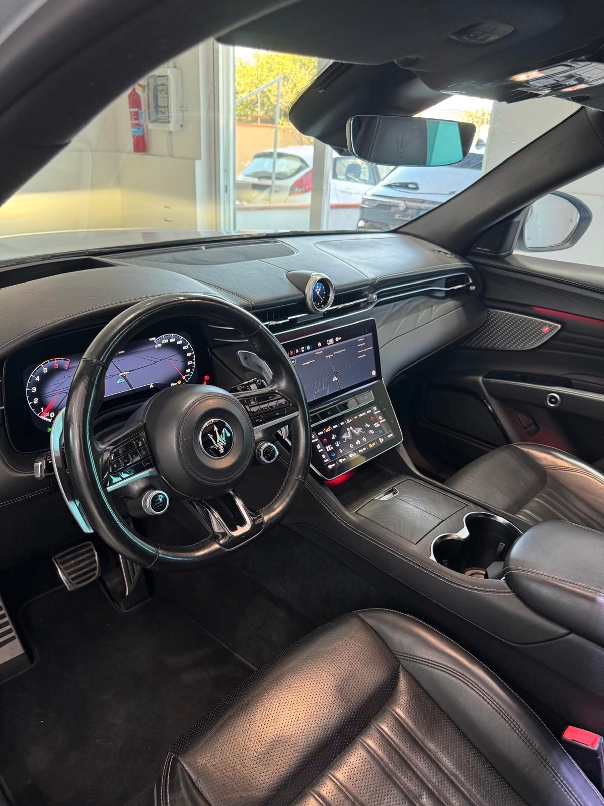 Maserati Grecale MHEV 300 CV AWD GT PrimaSerie