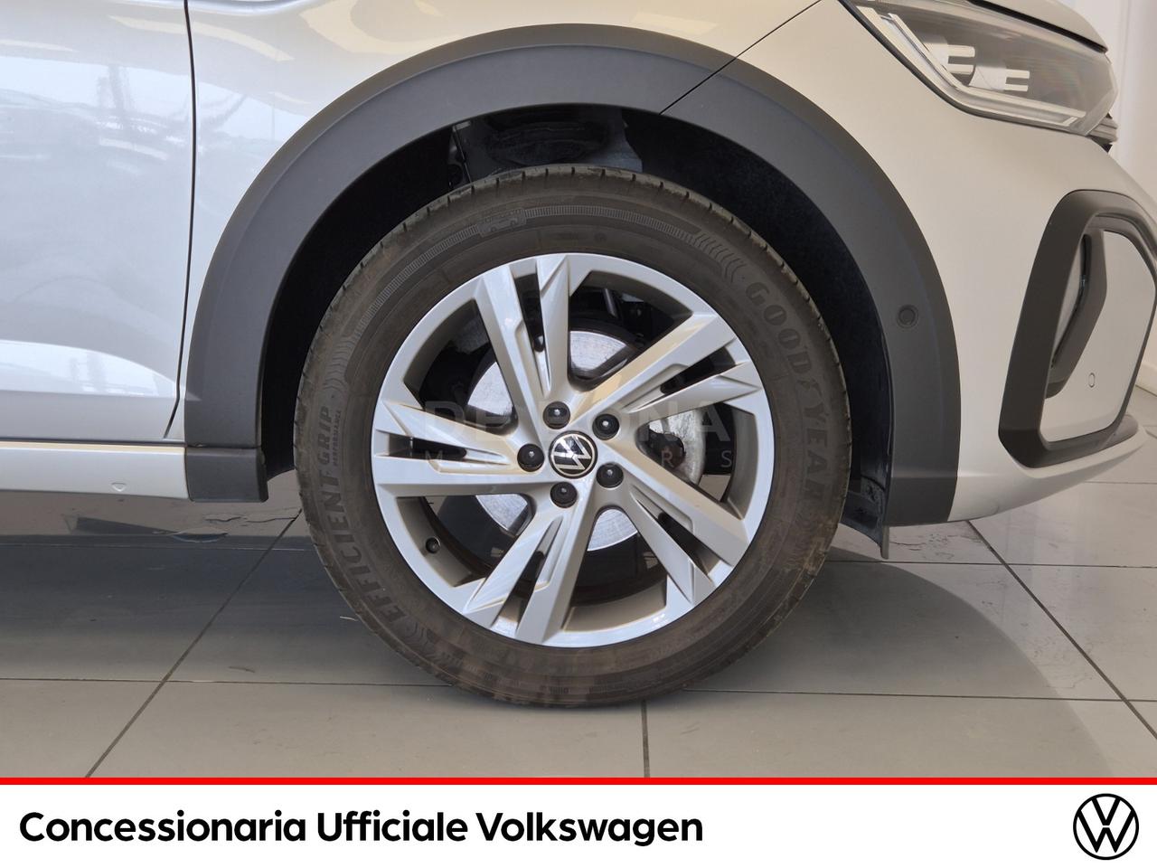 Volkswagen Taigo 1.0 tsi r-line 110cv