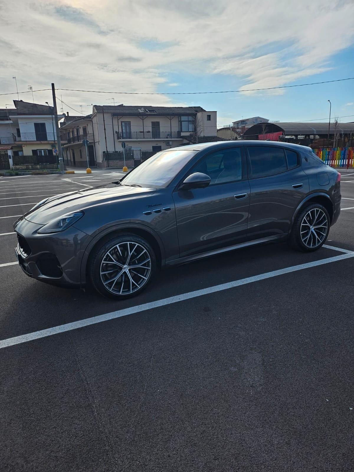 Maserati Grecale MHEV 330 CV AWD Modena