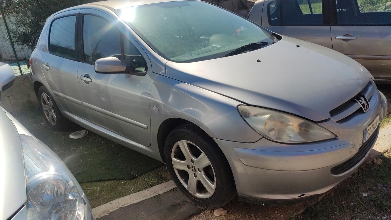 Peugeot 307 1.4 HDi 5p. XR