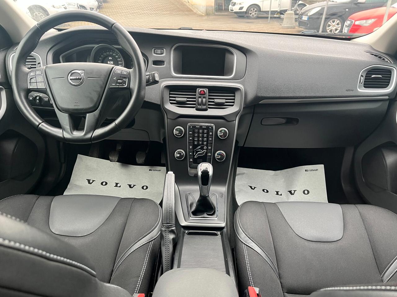 Volvo V40 D2 Business