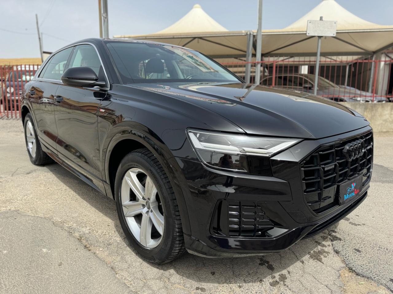 AUDI Q8 45 TDI 231 CV QUATTRO FULL IVA ESPOSTA