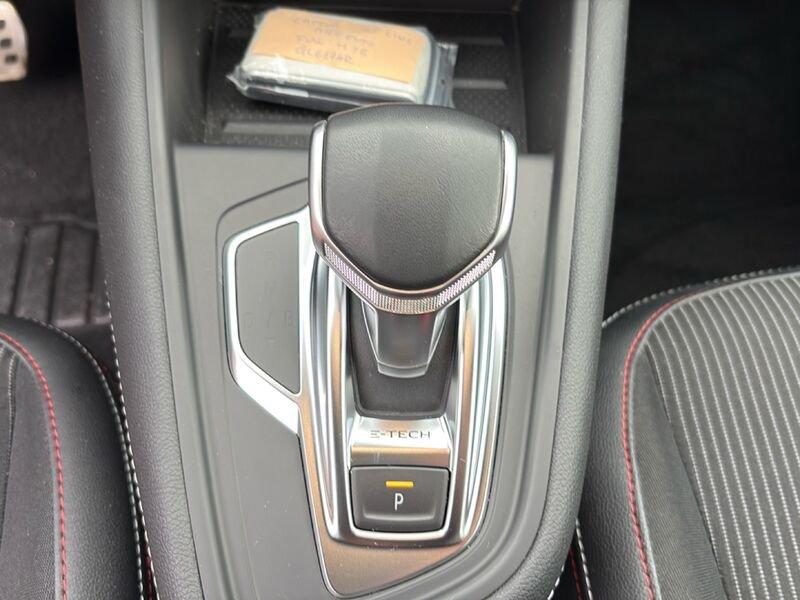 Renault Captur E-Tech hybrid 1.6 HEV E-TECH 105KW RS LINE