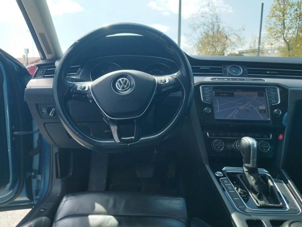 Volkswagen Passat 2.0 TDI DSG Highline BlueM. Tech.