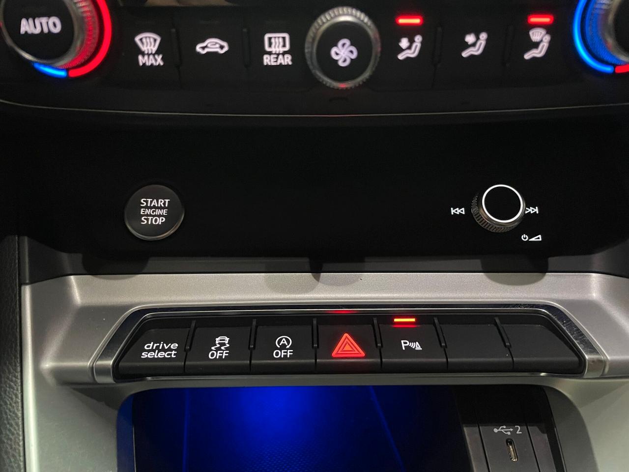 AUDI Q3 35TDI 2.0TDi S-TRONIC S-LINE *PACK LUCI*