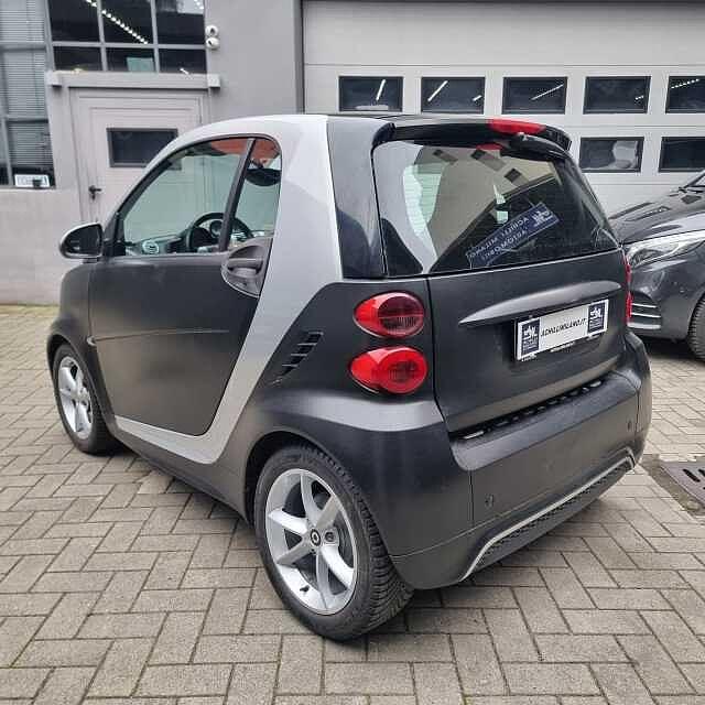 Smart fortwo 1000 52 kW MHD coupé passion