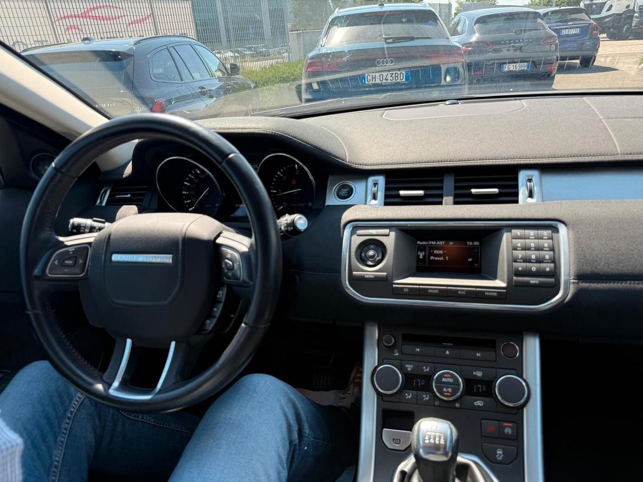 Land Rover Range Evoque 2.2 TD4 5p. Pure