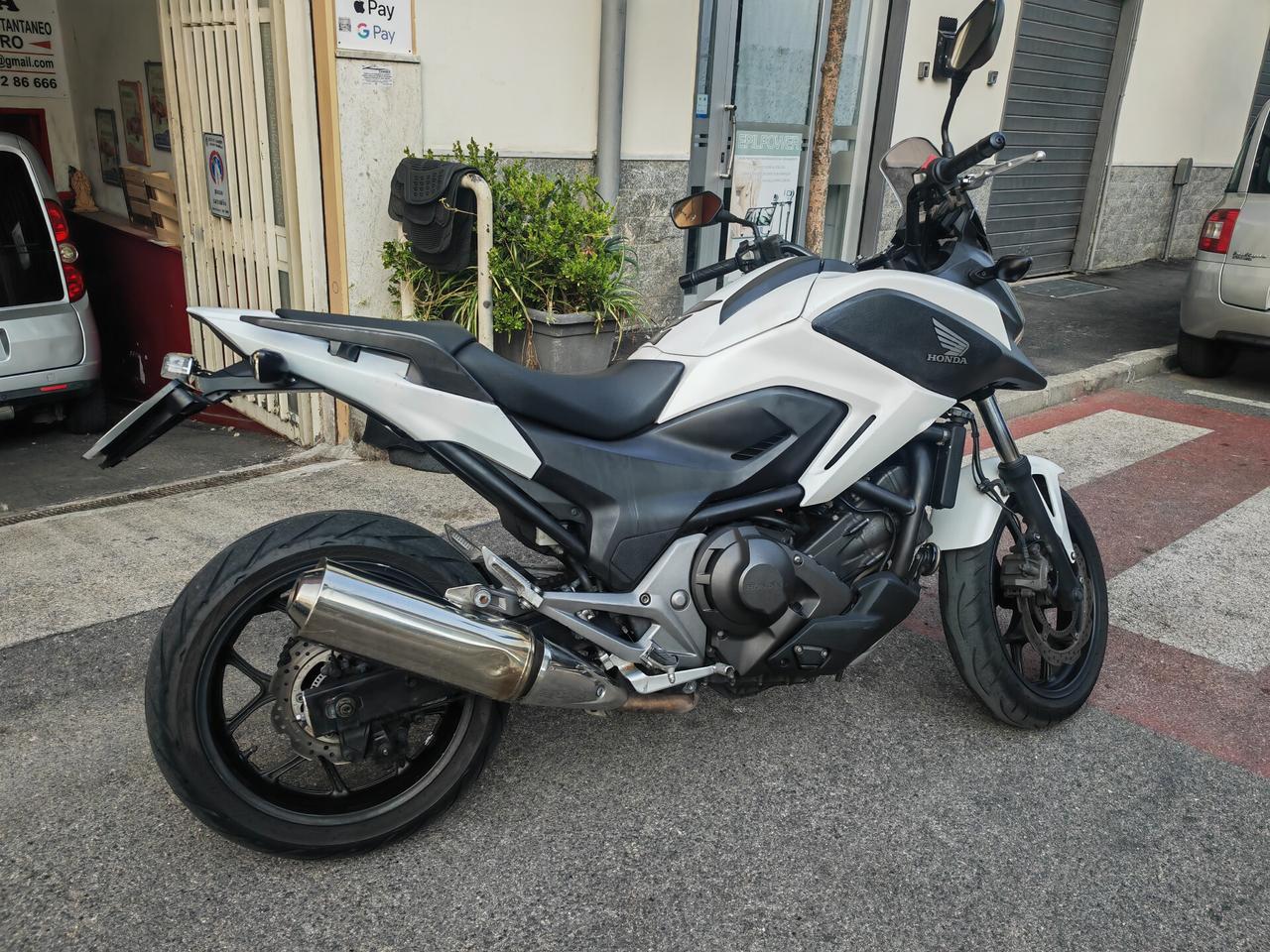 Honda NC 750 S CAMBIO AUTOMATICO